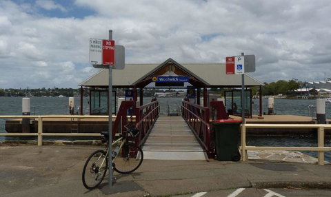 Elegant Family Home Close To Harbour And Views - Australian Directory 18