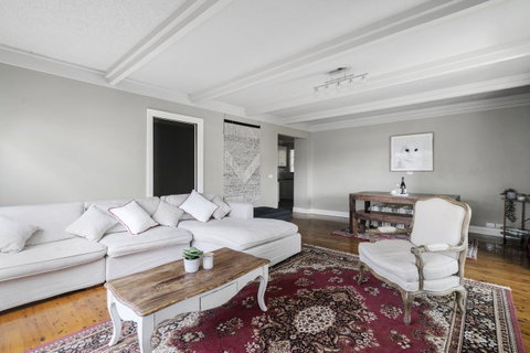 The Spa Cottage With HotTub, Netflix & Stan - Australian Directory 16