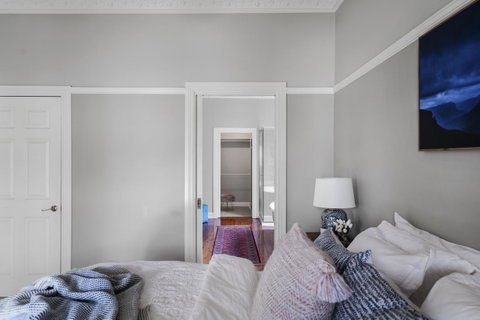 The Spa Cottage With HotTub, Netflix & Stan - Australian Directory 14