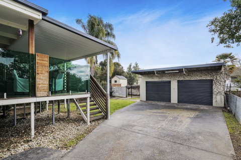 The Spa Cottage With HotTub, Netflix & Stan - Australian Directory 18