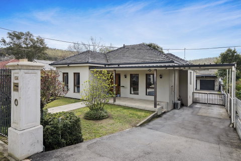 The Spa Cottage With HotTub, Netflix & Stan - Australian Directory 20
