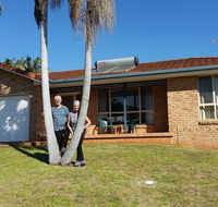 Twin Palms Holiday House at Lighthouse - Australian Directory