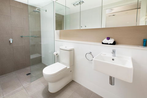 Hamilton Executive Apartments - Australian Directory 14