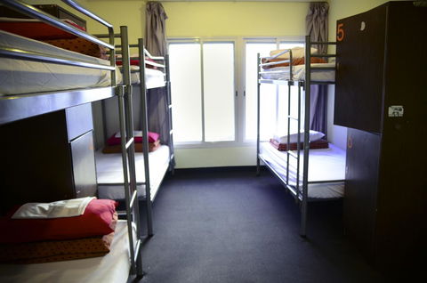 790 On George Backpackers - Australian Directory 8