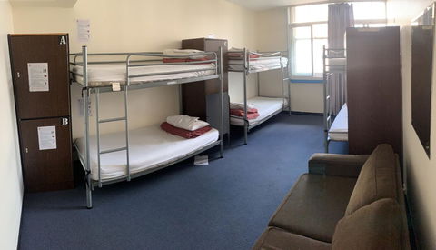 790 On George Backpackers - Australian Directory 15