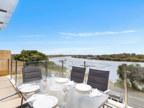 Regatta 13 - Australian Directory 0