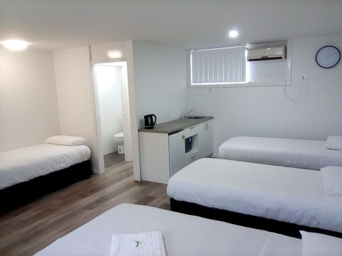 Appin Village Motel - Australian Directory 16