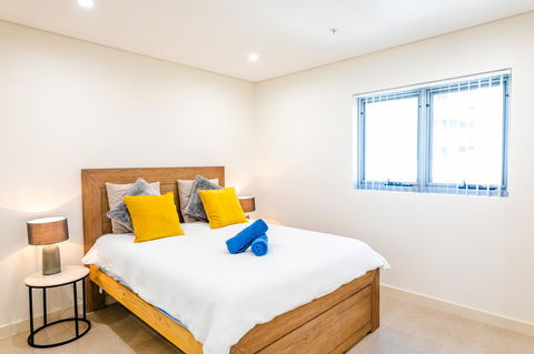 Near Train Station, New 2 BR Apt/free Parking - Australian Directory 24