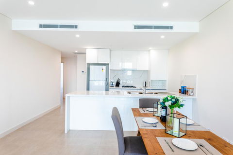 Near Train Station, New 2 BR Apt/free Parking - Australian Directory 2