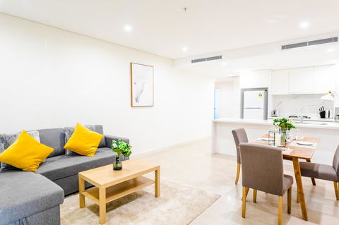 Near Train Station, New 2 BR Apt/free Parking - Australian Directory 16