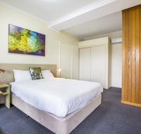 Boomerang Hotel - Australian Directory