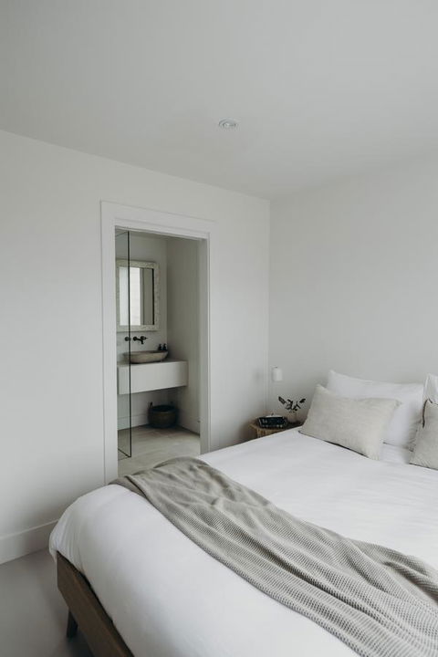 Salt At Shoal Bay - Australian Directory 25
