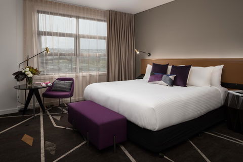 Rydges Campbelltown - Australian Directory 12