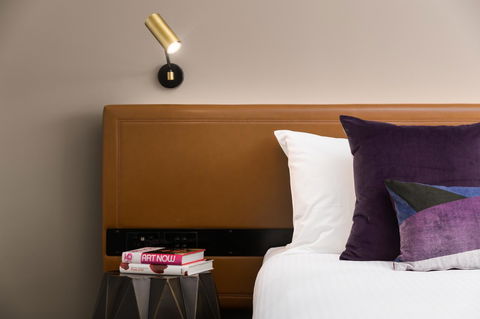Rydges Campbelltown - Australian Directory 21