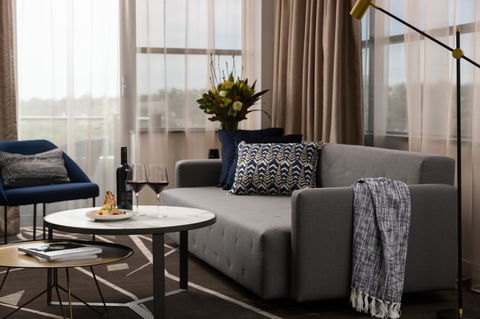 Rydges Campbelltown - Australian Directory 11