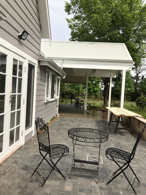 Chanticleer Gardens Barn Cottage With A Pool - Australian Directory 25