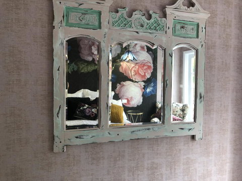 Chanticleer Gardens Barn Cottage With A Pool - Australian Directory 17