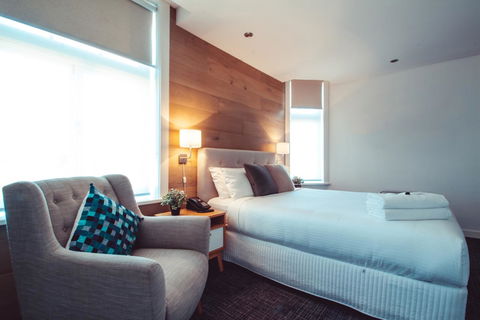 Crown Hotel Surry Hills - Australian Directory 12