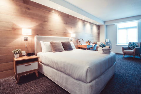 Crown Hotel Surry Hills - Australian Directory 19