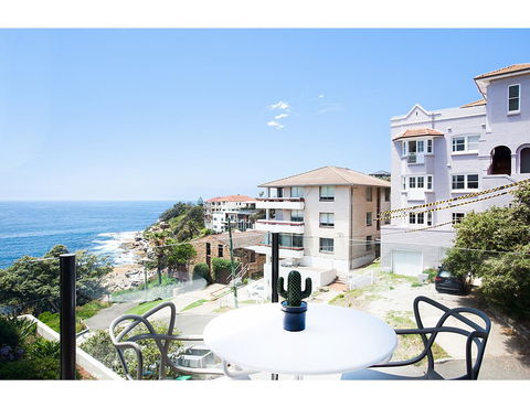 Unbelievable Luxury Apartment At The Top Of Bondi Beach - Australian Directory 0
