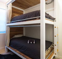 Jet Flamingo - Australian Directory