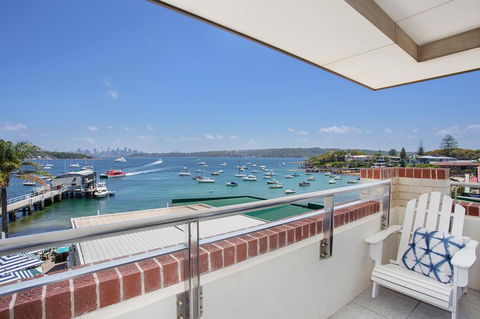 Watsons Bay Boutique Hotel - Australian Directory 36