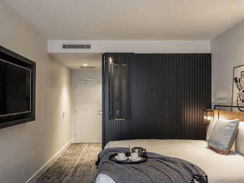 Mercure Sydney Rouse Hill - Australian Directory 7