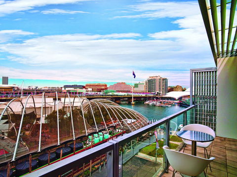 Adina Apartment Hotel Sydney, Darling Harbour - Australian Directory 13