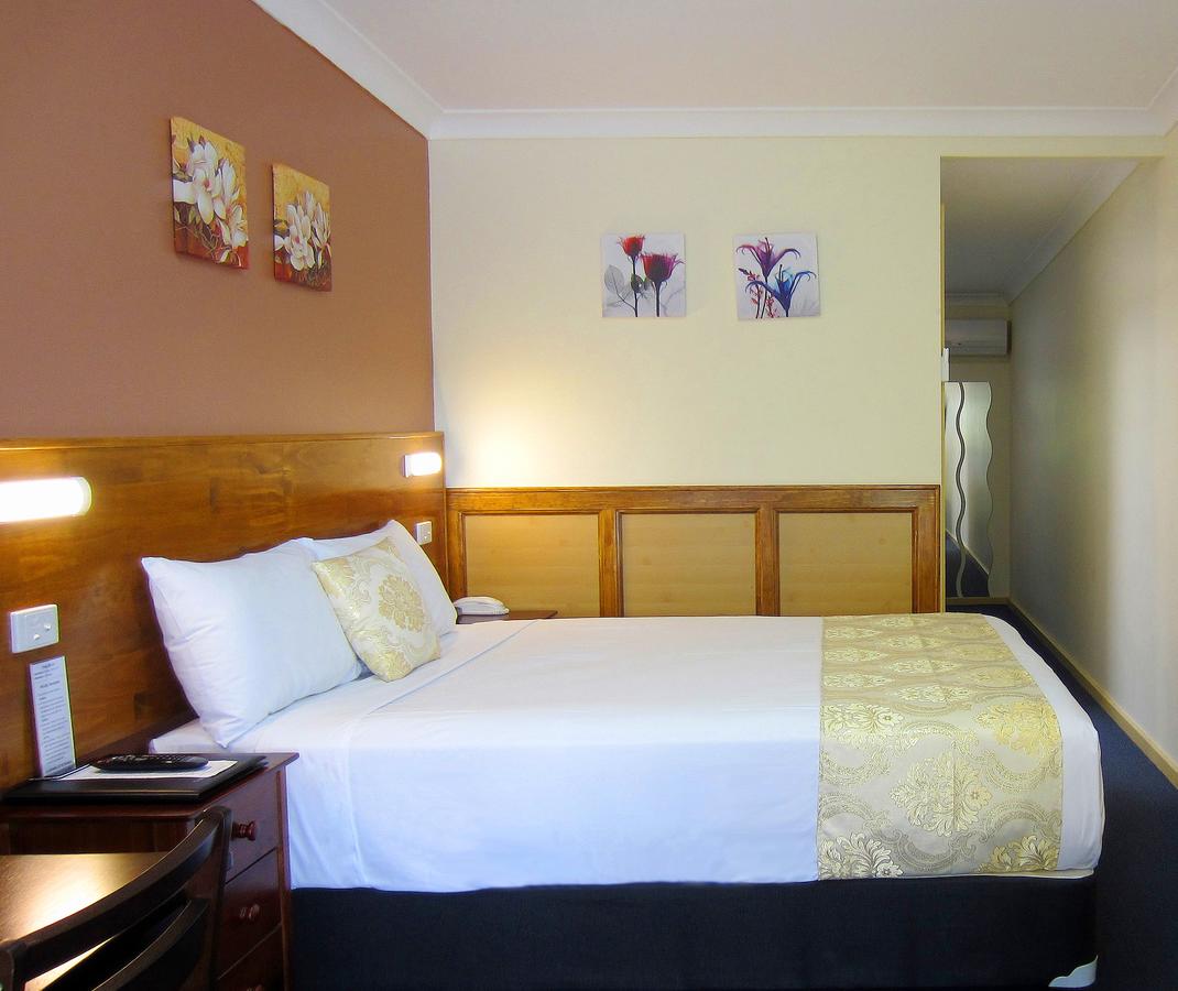 Tallwoods Village NSW Australian Directory