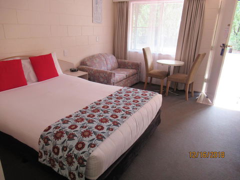 Moruya Motel - Australian Directory 15