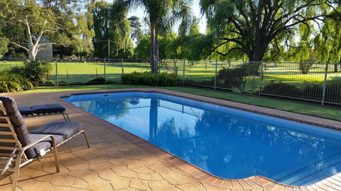 Moruya Motel - Australian Directory 31