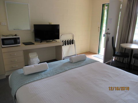 Moruya Motel - Australian Directory 1