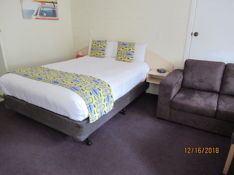 Moruya Motel - Australian Directory 21