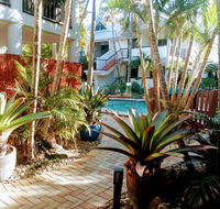 Outrigger Bay - Australian Directory
