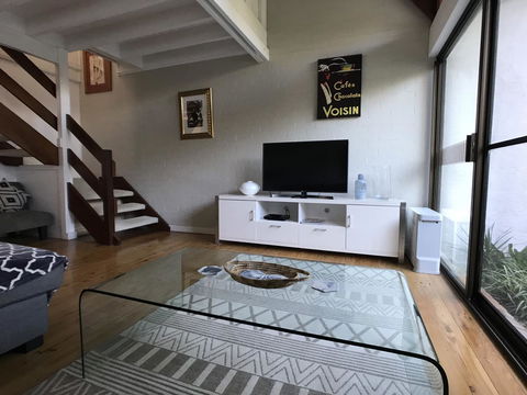 Treetops Everglades Villa - Australian Directory 29