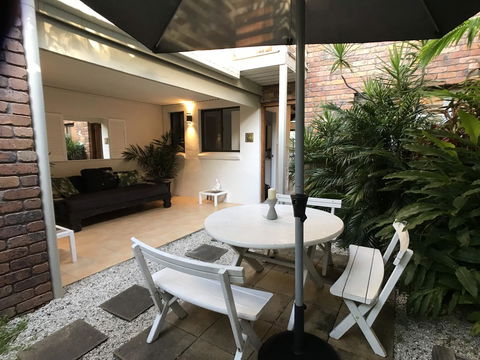 Treetops Everglades Villa - Australian Directory 18