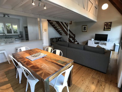 Treetops Everglades Villa - Australian Directory 8