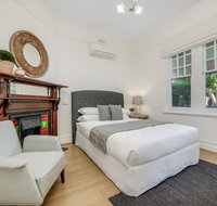 Large terrace in Sydneys lower North Shore - Australian Directory