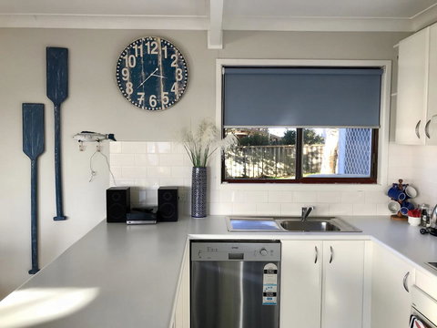 Lakeview Cottage - Australian Directory 2