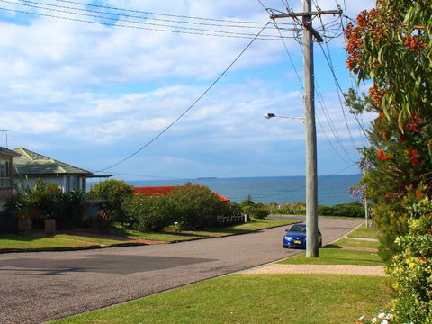 Pinny Paradise - Australian Directory 10