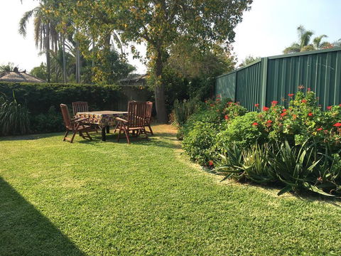 Sydney Amazing Holiday Home Bridal BnB - Australian Directory 13