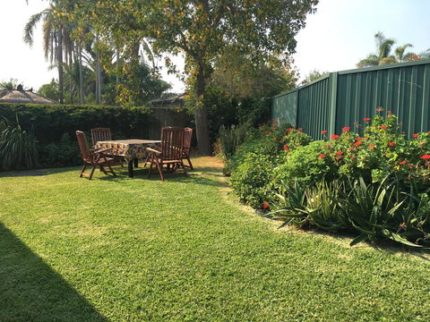 Sydney Amazing Holiday Home Bridal BnB - Australian Directory 40