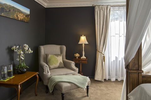 Mountainside B & B - Australian Directory 17