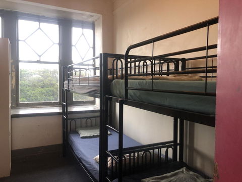 Clover Backpackers - Australian Directory 10
