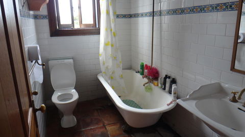Clover Backpackers - Australian Directory 25
