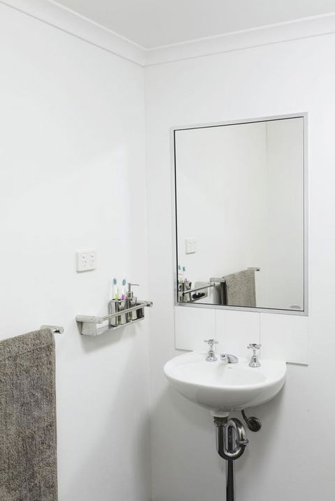 Sydney University Village - Australian Directory 25