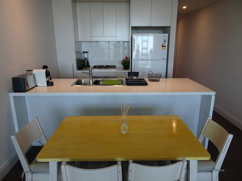 Sydney Olympic Park Apartment - Australian Directory 0