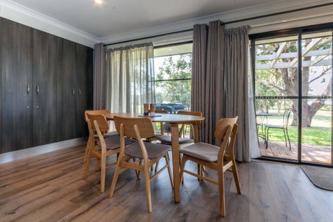 Horizons Retreat & Golf, Villa 133 - Australian Directory 4