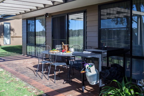 Horizons Retreat & Golf, Villa 133 - Australian Directory 16
