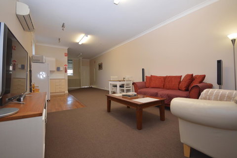 The Old Saddlery - Australian Directory 8